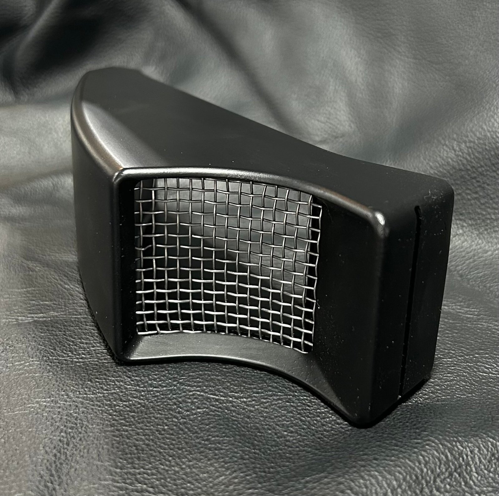 Bumper Oil Cooler Vent - 1974 to 1989 Porsche 911 - Image 12