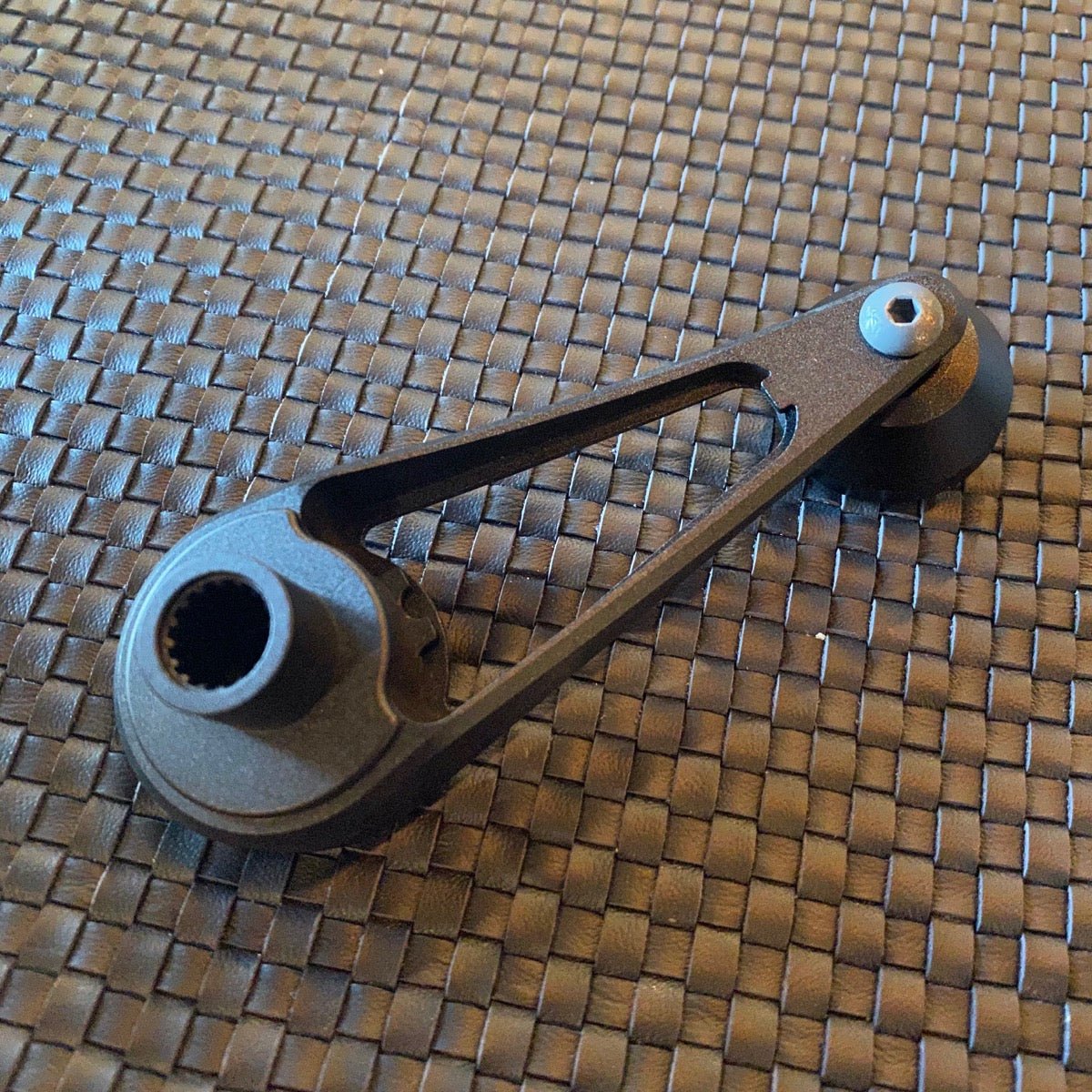 ALUMINUM MANUAL WINDOW CRANK HANDLES Sold as PAIR - Image 4